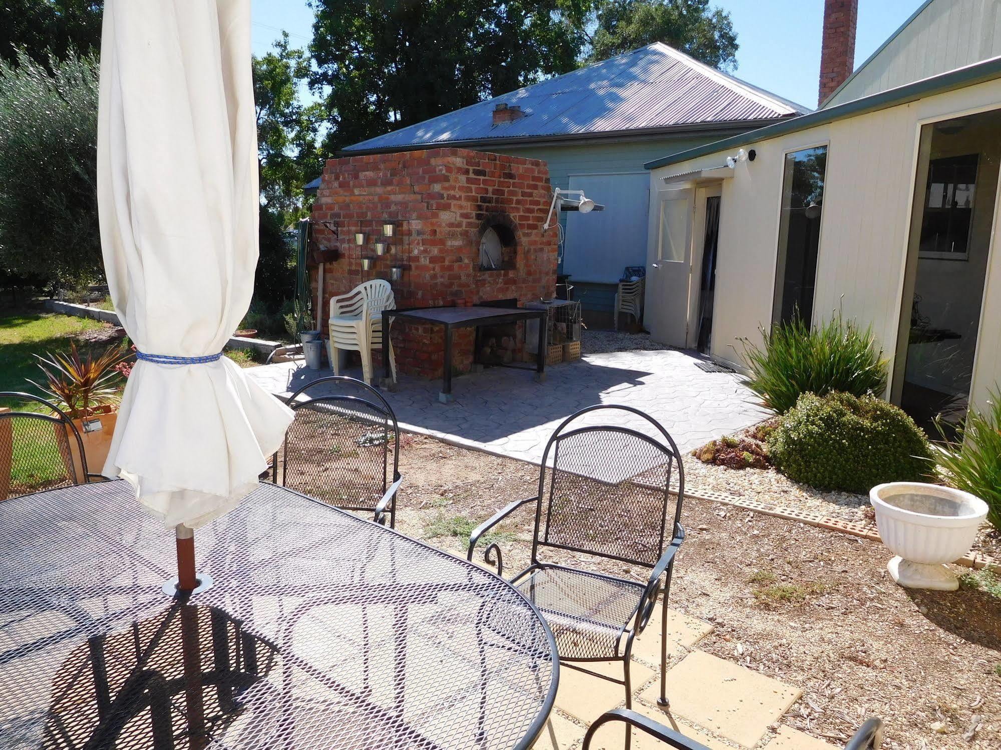 Milawa Muscat Retreat B&B Buitenkant foto